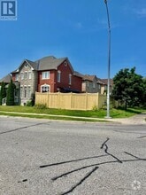 92 Polonia Ave