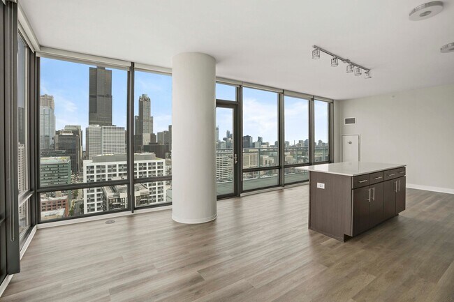 Foto del edificio - 749 W Adams St