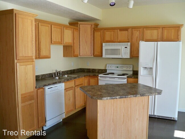 Foto del edificio - 3 br, 2.5 bath House - 719 Villa Bluff Drive
