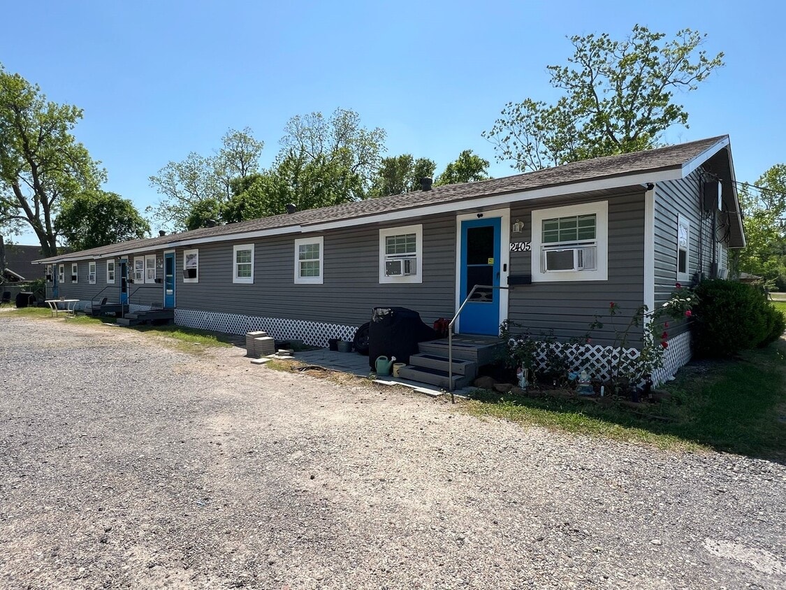 Foto principal - 2405 Franklin St