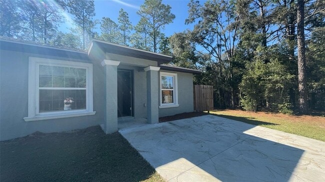 Building Photo - 8950 N Mendoza Way