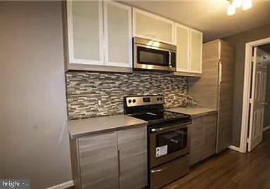 Foto del edificio - 11019 Lake Arbor Way