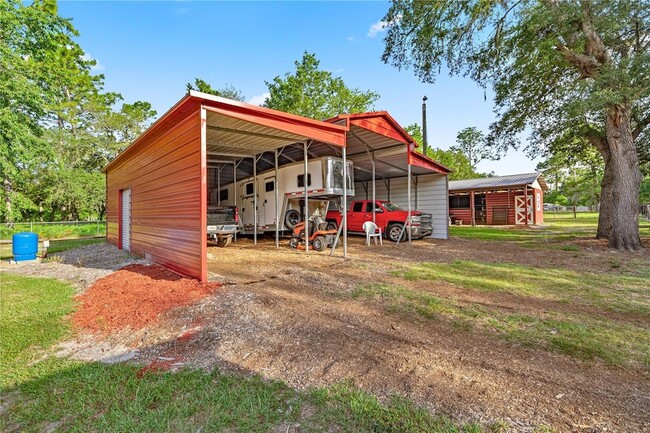 Foto del edificio - 4660 SW 166th Court Rd