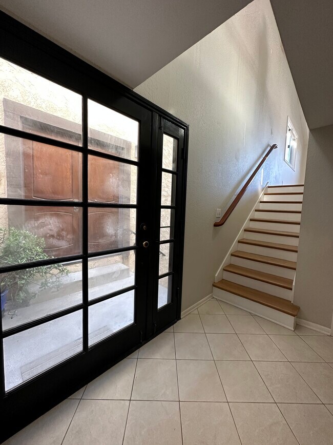 Foto del edificio - 1624 Havemeyer Ln