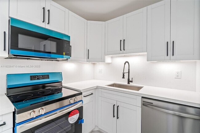 Foto del edificio - 4851 NW 21st St