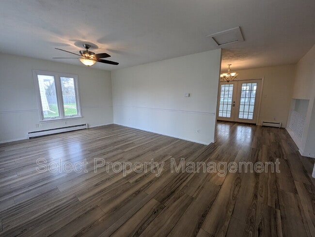 Foto del edificio - 3226 Arrowwood Dr