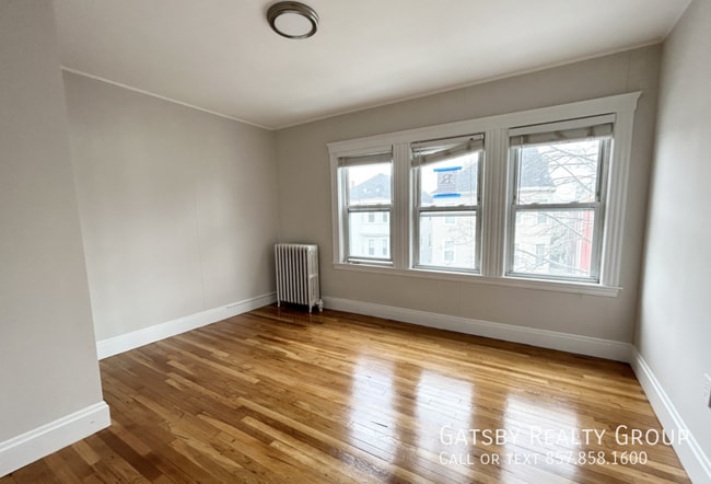 Photo - 120 Hillside St.-2R Apartment
