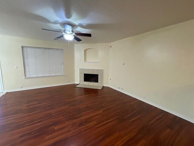 Foto del edificio - 20210 Cypresswood Glen