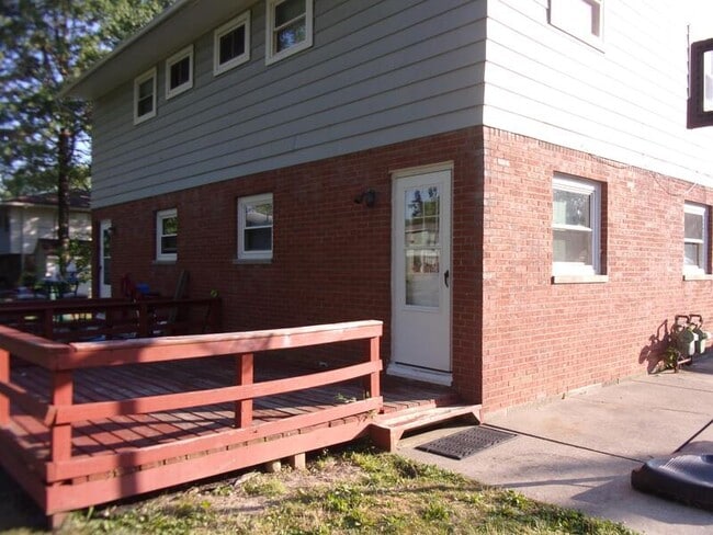 Building Photo - 4660 Fishcreek Rd
