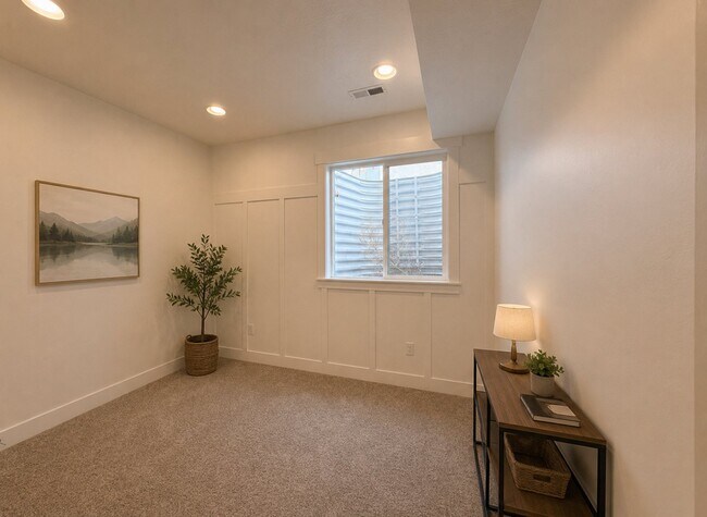 Building Photo - 153 W Autumn Blaze Dr