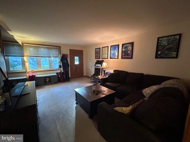 Foto del edificio - 178 Blanchard Rd
