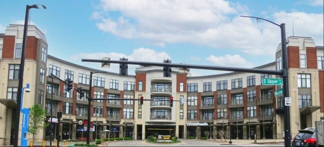 Centercourt Condominiums