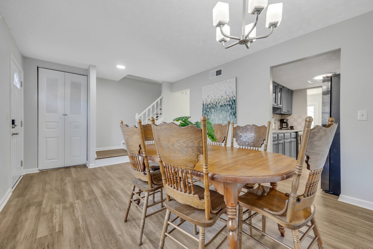 Photo - 8802 Long Beach Cir (Atlanta, GA)