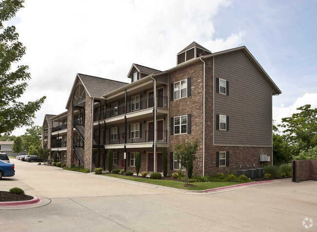 Building Photo - College North Apartments