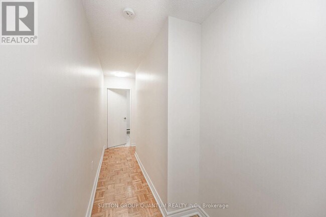 Photo du bâtiment - 16 Elgin St