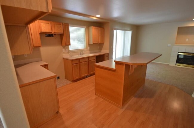 Foto del edificio - 7310 46th Pl NE