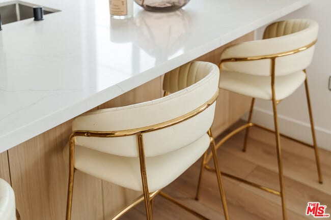 Building Photo - 1954 S Garth Ave