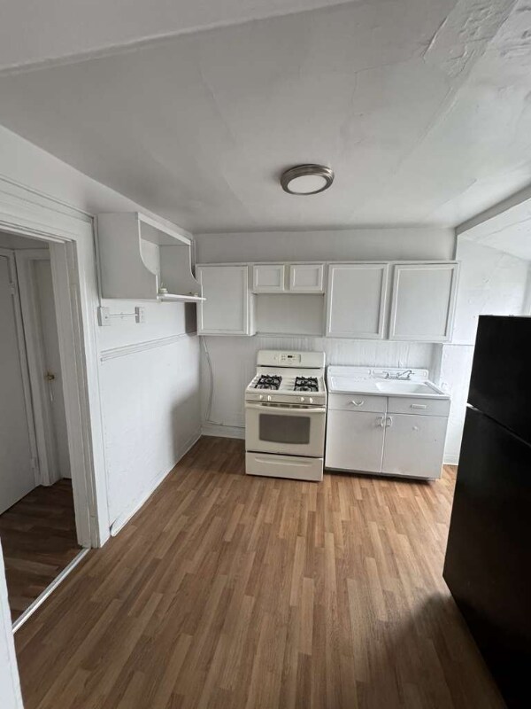 Building Photo - 308 Bessemer Ave