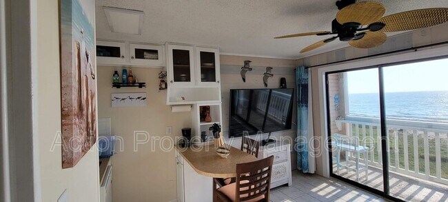 Foto del edificio - 3938 Surfside Blvd