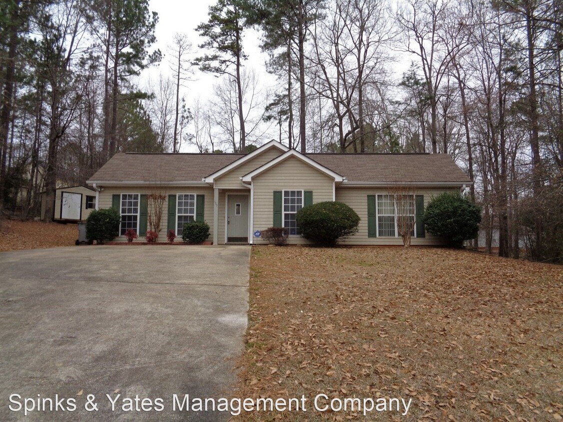 Primary Photo - 2 br, 1 bath House - 135 Ridgefield Dr.