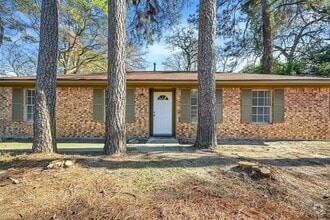 Building Photo - 29806 Lazy Ln