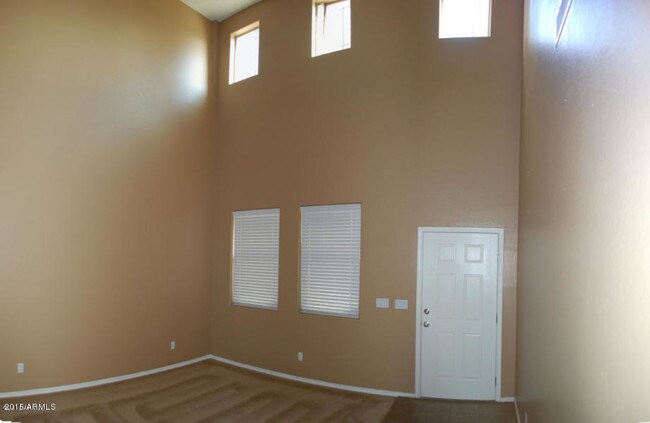 Foto del edificio - 42454 W Palmyra Ct