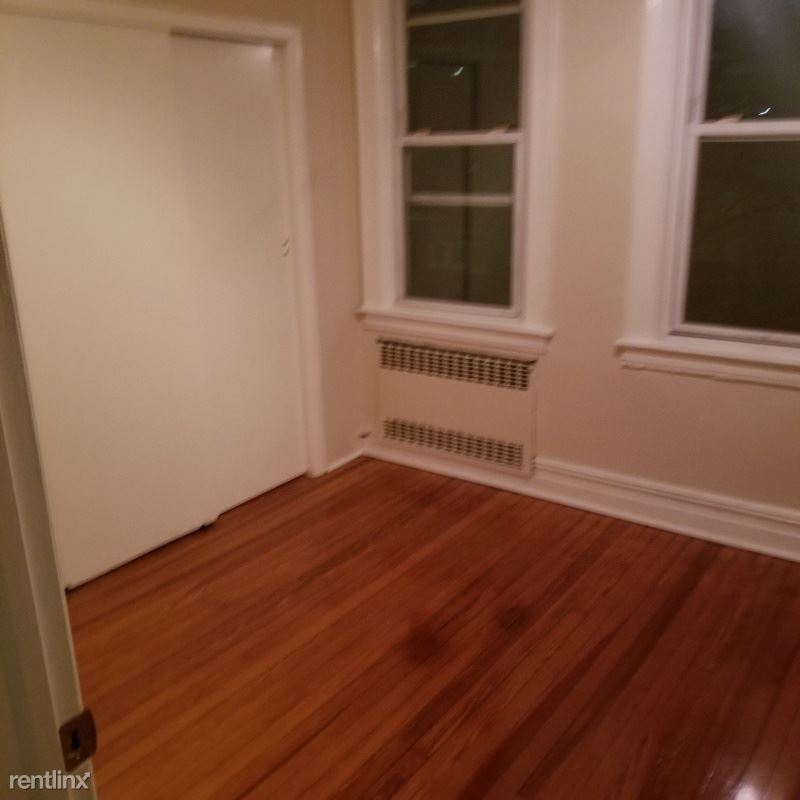 Building Photo - 3 br, 1 bath House - 723 Calhoun Ave