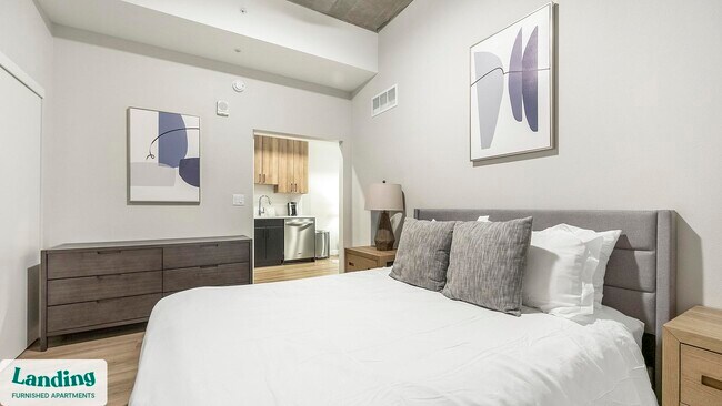 Foto del edificio - 1375 E Hampden Ave