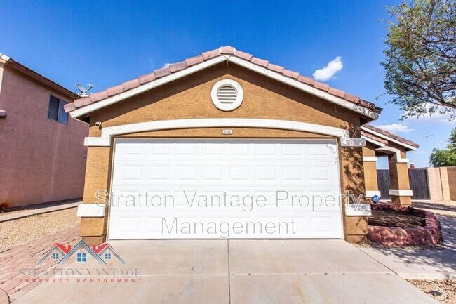 Building Photo - 2251 S 63rd Dr