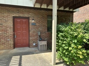 Building Photo - 3157 Tiffany Ct