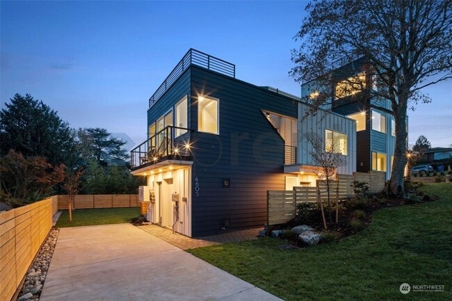 Building Photo - Unit