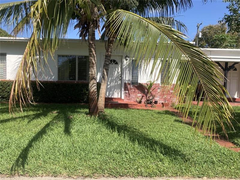 Primary Photo - 903 SE 4th Ct