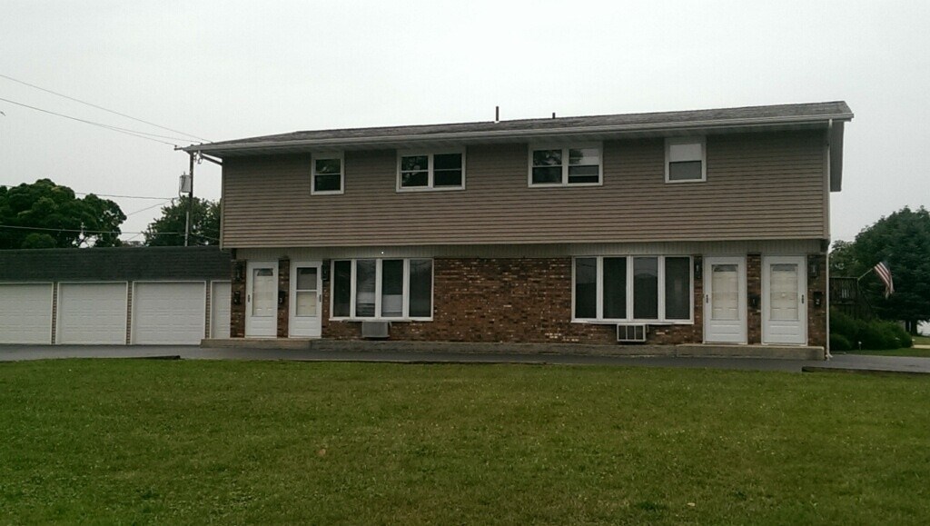 Building Photo - 630 S Midland Ave