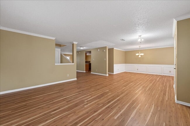 Building Photo - 12599 Majestic Way