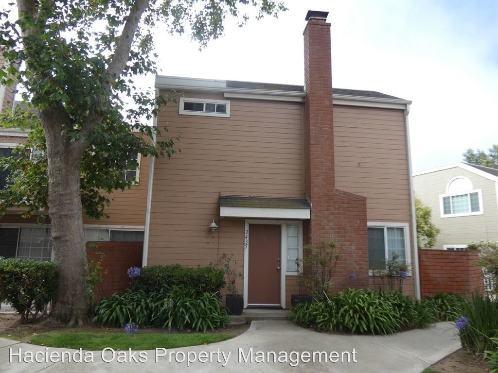 Primary Photo - 2 br, 2.5 bath House - 2435 Country Lane