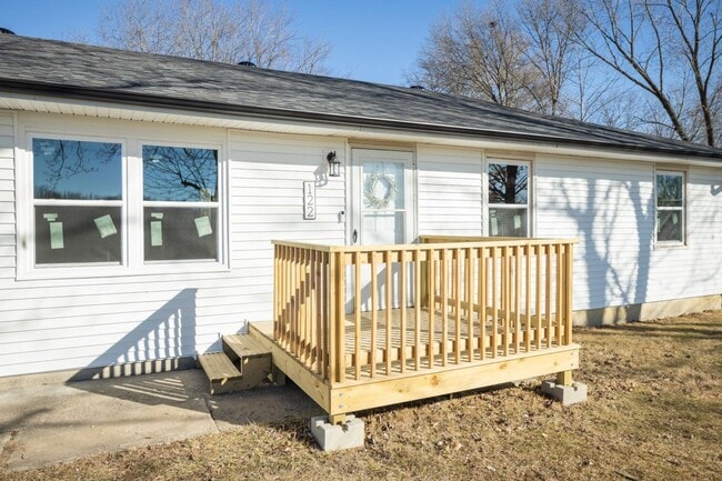 Building Photo - 122 Willa Ln