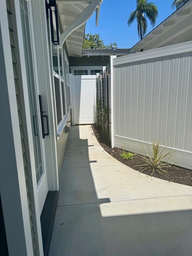 Foto del edificio - Brand New 1 Bedroom ADU in Downtown Fullerton
