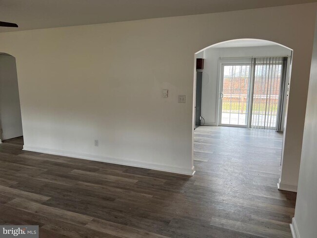 Foto del edificio - 2504 Butlers Chapel Rd