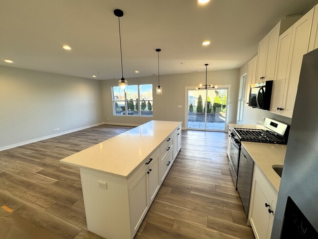 Building Photo - 17881 Argos Ct