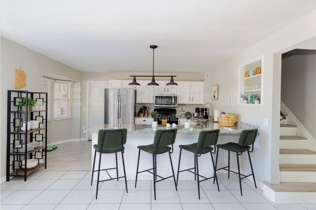 Foto del edificio - 3011 S Country Club Way