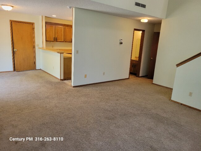 Building Photo - 2346 Walden Dr