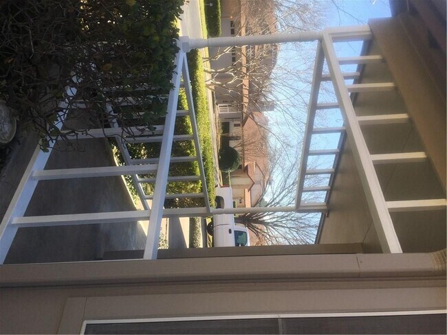 Building Photo - 11712 Norwegian Wood Dr