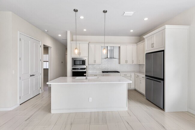 Foto del edificio - ** ABACO POINTE ** 3 BED / 2 BATH - GARAGE - LUXURY VILLA - NORTH NAPLES - ANNUAL RENTAL