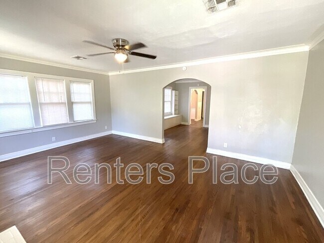 Foto del edificio - 1618 N Birmingham Pl