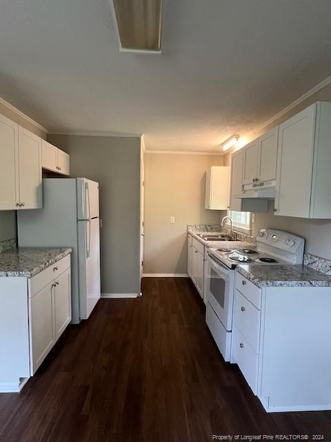 Building Photo - 4201 S Dowfield Dr
