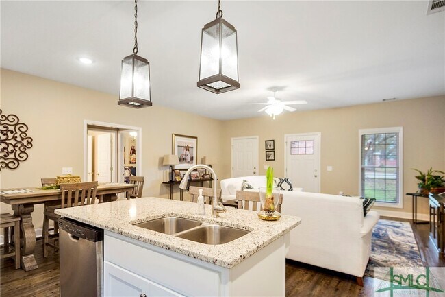 Building Photo - 106 Orchard Way