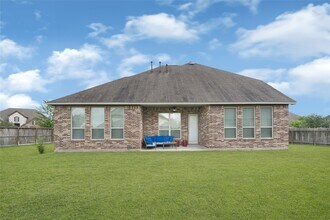 Building Photo - 7346 Enchanted Island Ln