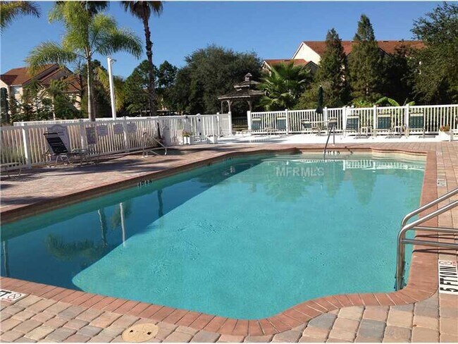 Building Photo - 4224 Central Sarasota Pky