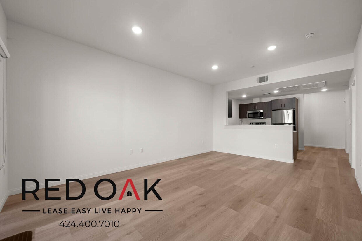 Foto principal - 218 S Occidental Blvd