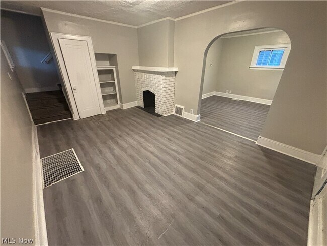 Foto del edificio - 974 Lovers Ln